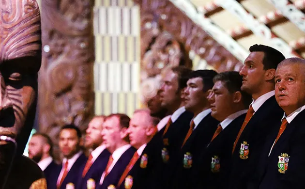 Between Migration, Indigeneity and Integration: Religion and the Workplace in New Zealand