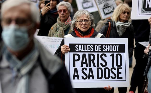 Face à l'échec des politiques de gestion des drogues, quelle stratégie ?