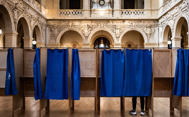 [Fractures françaises] - Un barrage fissuré, mais pas encore brisé ? L’état du 