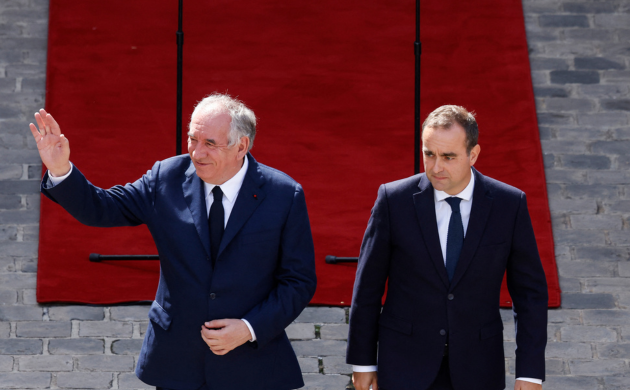 [Le monde vu d’ailleurs] - Crises françaises et enjeux européens, jeux de domino