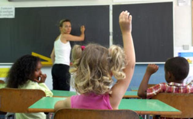 Donner la priorité à l’école maternelle et primaire