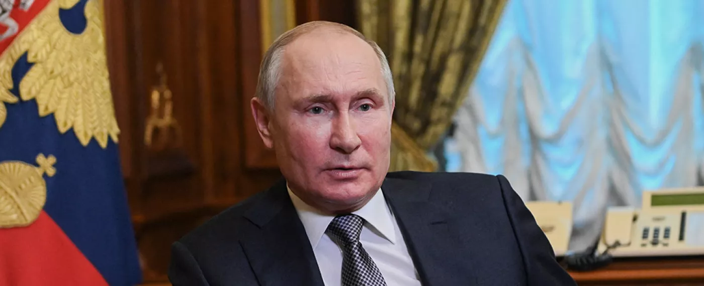 Putin rues Soviet collapse as demise of 'historical Russia