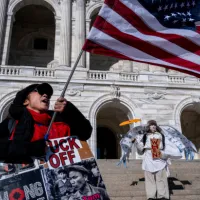  États-Unis : Minneapolis, un climat de guerre civile latente ?