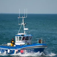 Mers et océans : économie contre écologie ? Dépasser le clivage avant le naufrage