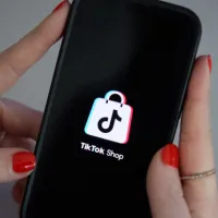 Réseaux sociaux : vers une politique de la résistance cognitive