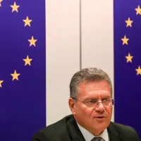 Sécurité économique : "Il faut nous donner les moyens de notre sécurité dans un monde toujours plus menaçant"