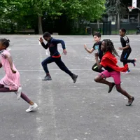 Temps de l’enfant : "L'école ne peut pas, à elle seule, corriger les choix urbains, économiques et sociaux"