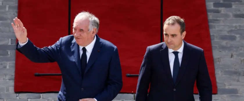 [Le monde vu d’ailleurs] - Crises françaises et enjeux européens, jeux de domino