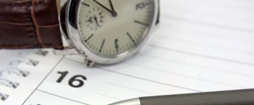 Les 35 heures : efficaces et peu coûteuses? Notre réaction en quatre points