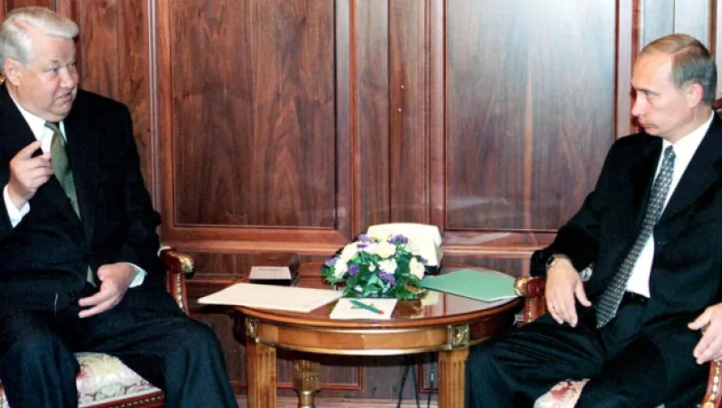 [Campagnes électorales] - 1996, Russie : d’Eltsine à Poutine, l’autoritarisme servira de programme