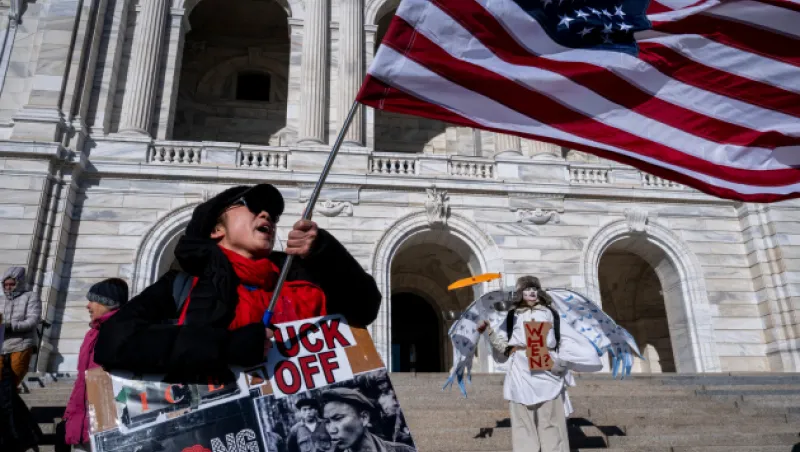  États-Unis : Minneapolis, un climat de guerre civile latente ?